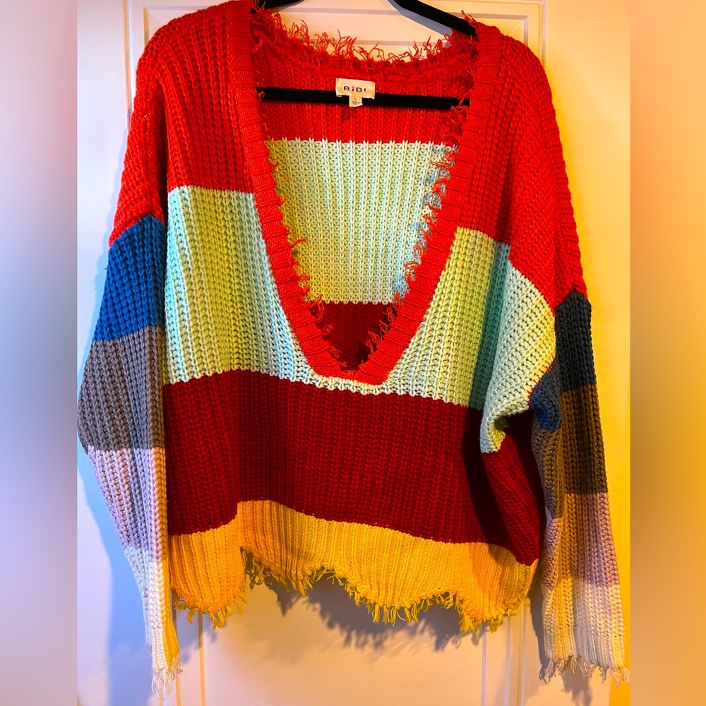 BIBI boutique distressed sweater